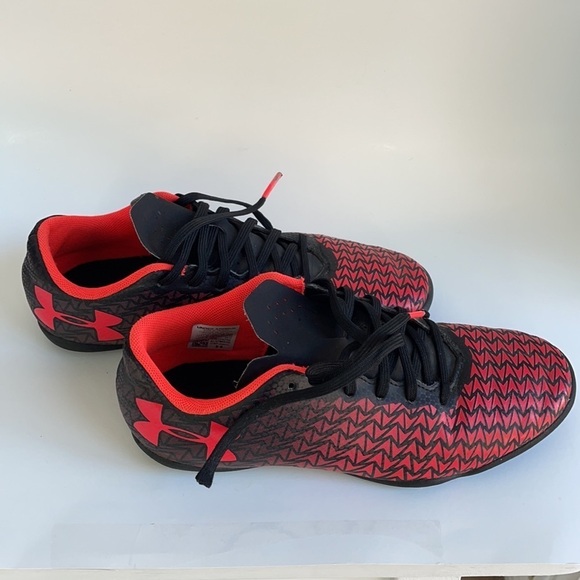 Under Armour Running Shoes Youth - Picture 5 of 13